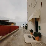 Rooms And Studios Villa Rossella 2