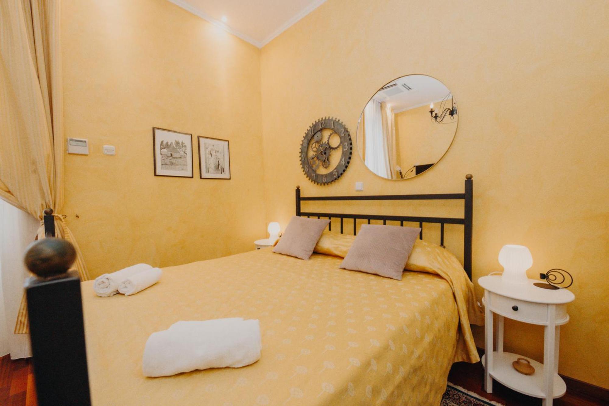 Apartment And Rossella 2 *